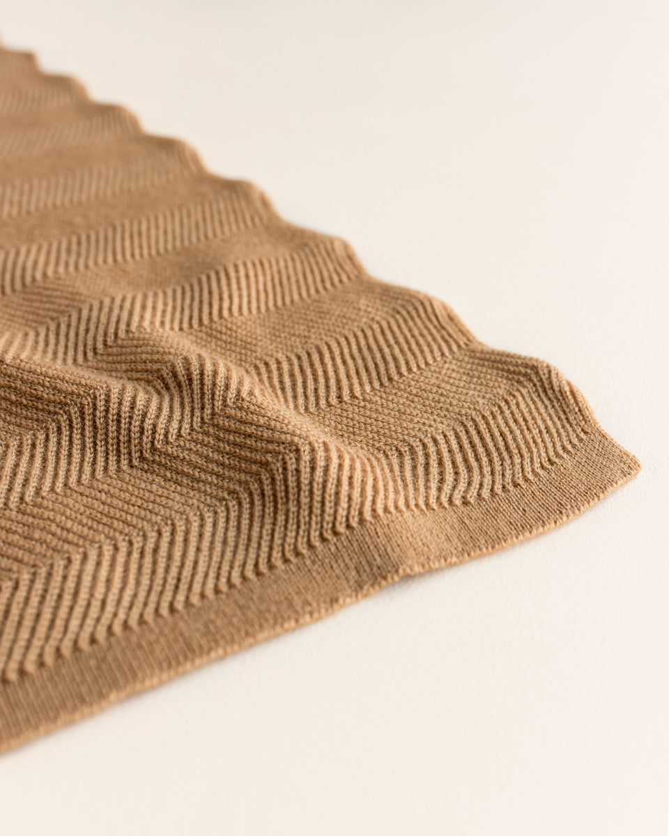 Strickdecke aus Merino FREDDIE OCHRE