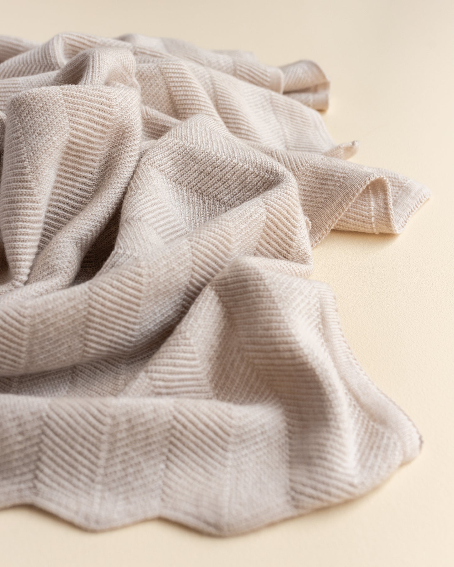 Strickdecke aus Merino FREDDIE OFFWHITE