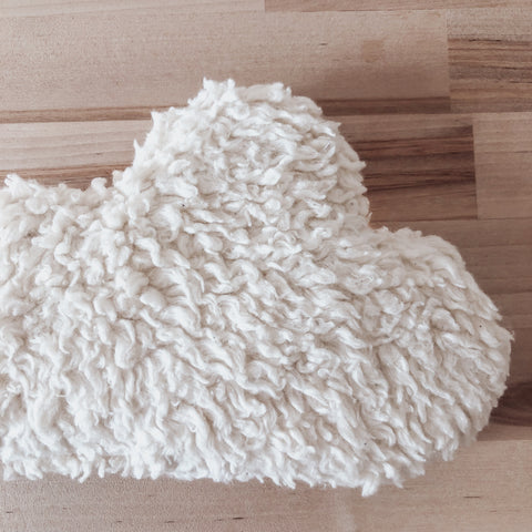 CLOUD Traubenkernkissen